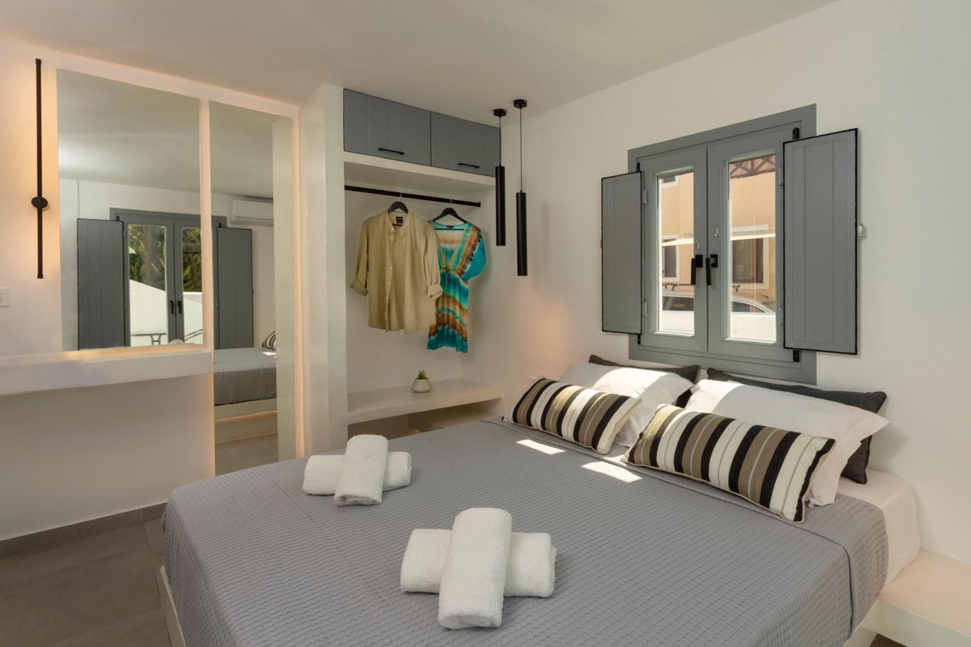 Linea Luxury Suites Фіра Екстер'єр фото